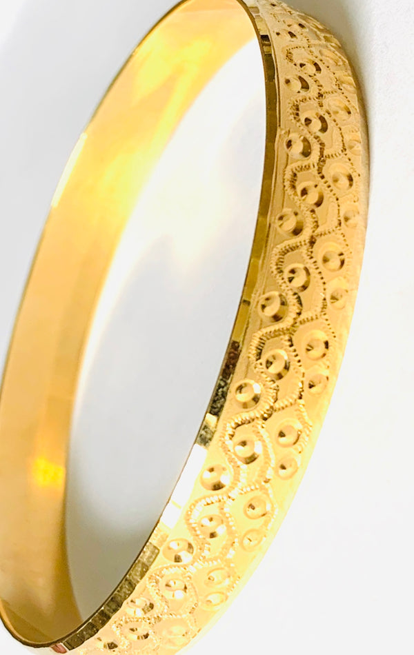 Yellow gold overlay with dots and swirls bangle - Ilumine Gallery Store dainty jewelry affordable fine jewelry