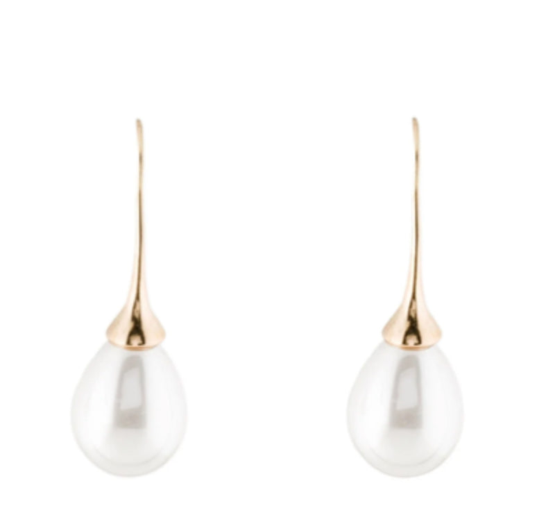 14kt Solid Yellow Gold Claw Drop Pearl Earrings