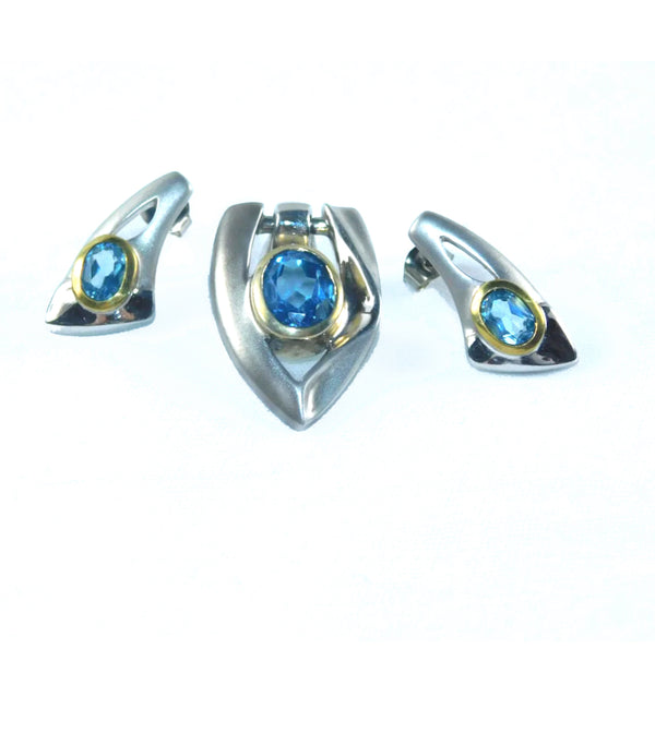 Blue topaz earrings and pendant set - Ilumine' Gallery 