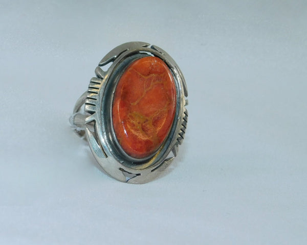 Sterling silver and spiny oyster ring - Ilumine' Gallery 