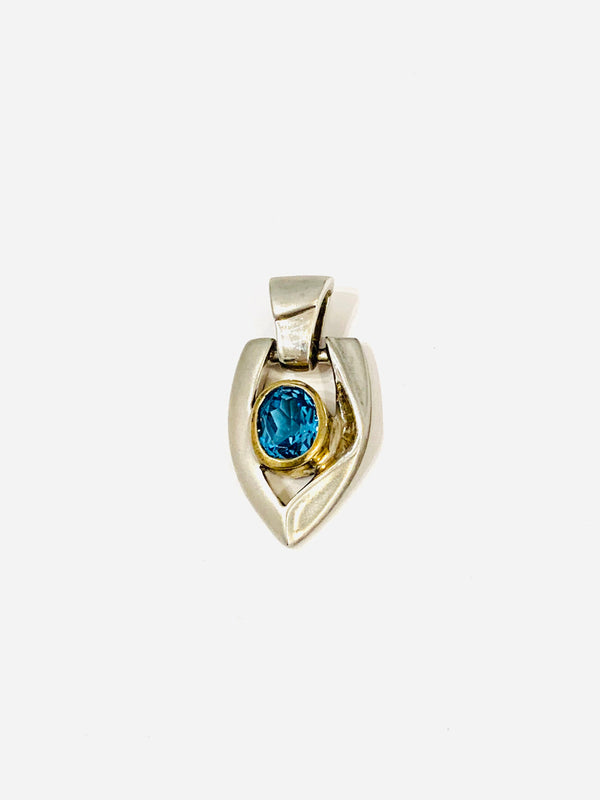 Blue topaz gemstone pendant - Ilumine' Gallery 