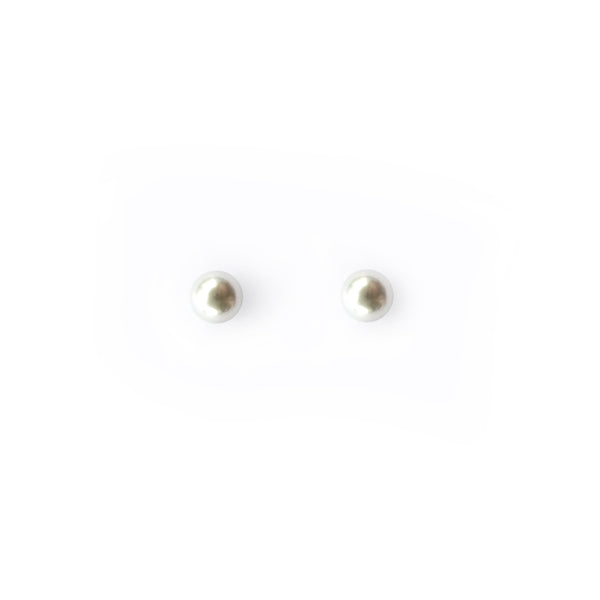 Sterling silver pearl studs - Ilumine' Gallery 